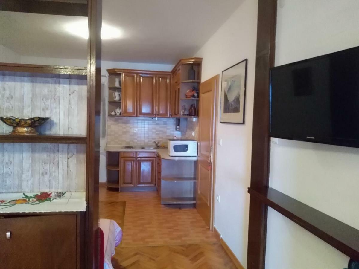Apartmani Smiljana Makarská Exteriér fotografie