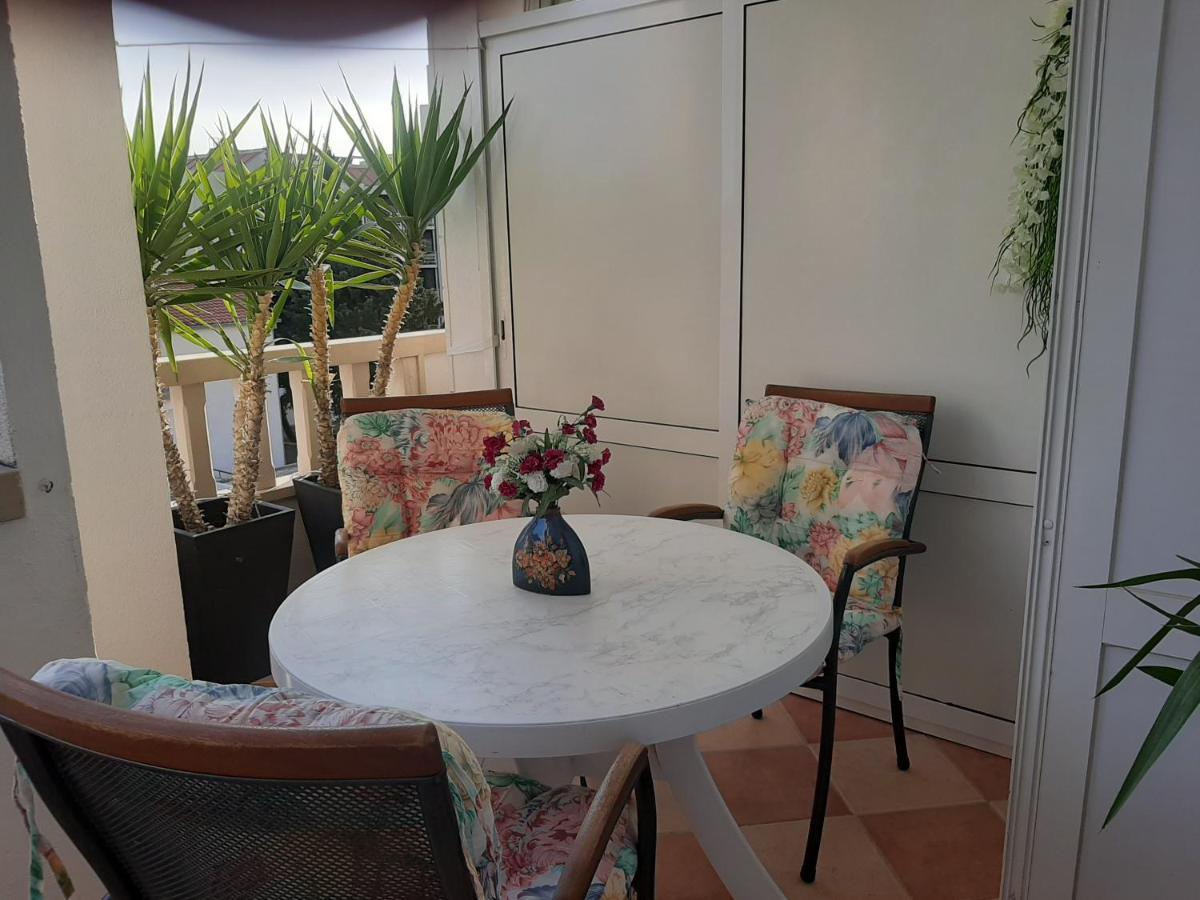 Apartmani Smiljana Makarská Exteriér fotografie