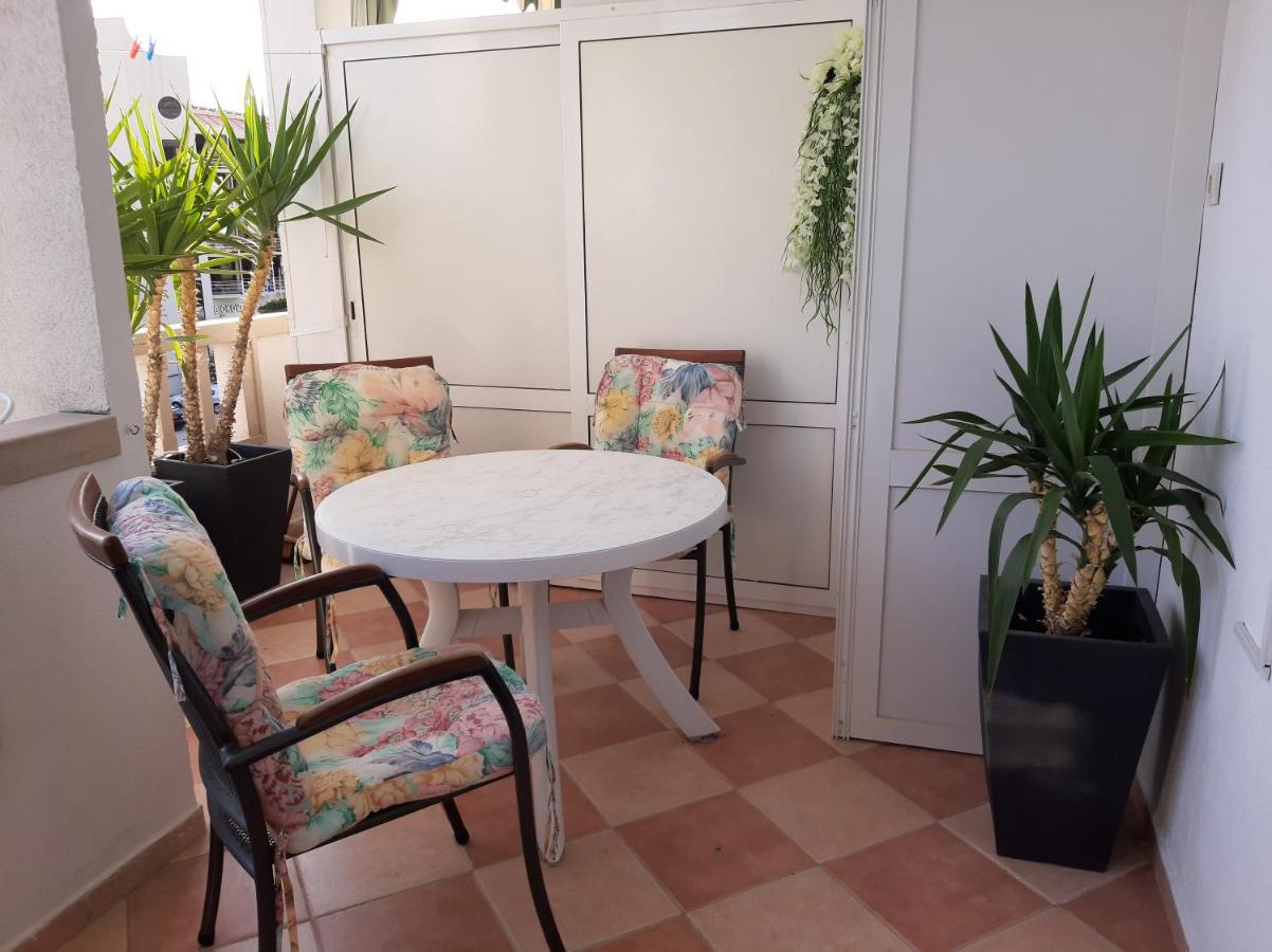 Apartmani Smiljana Makarská Exteriér fotografie